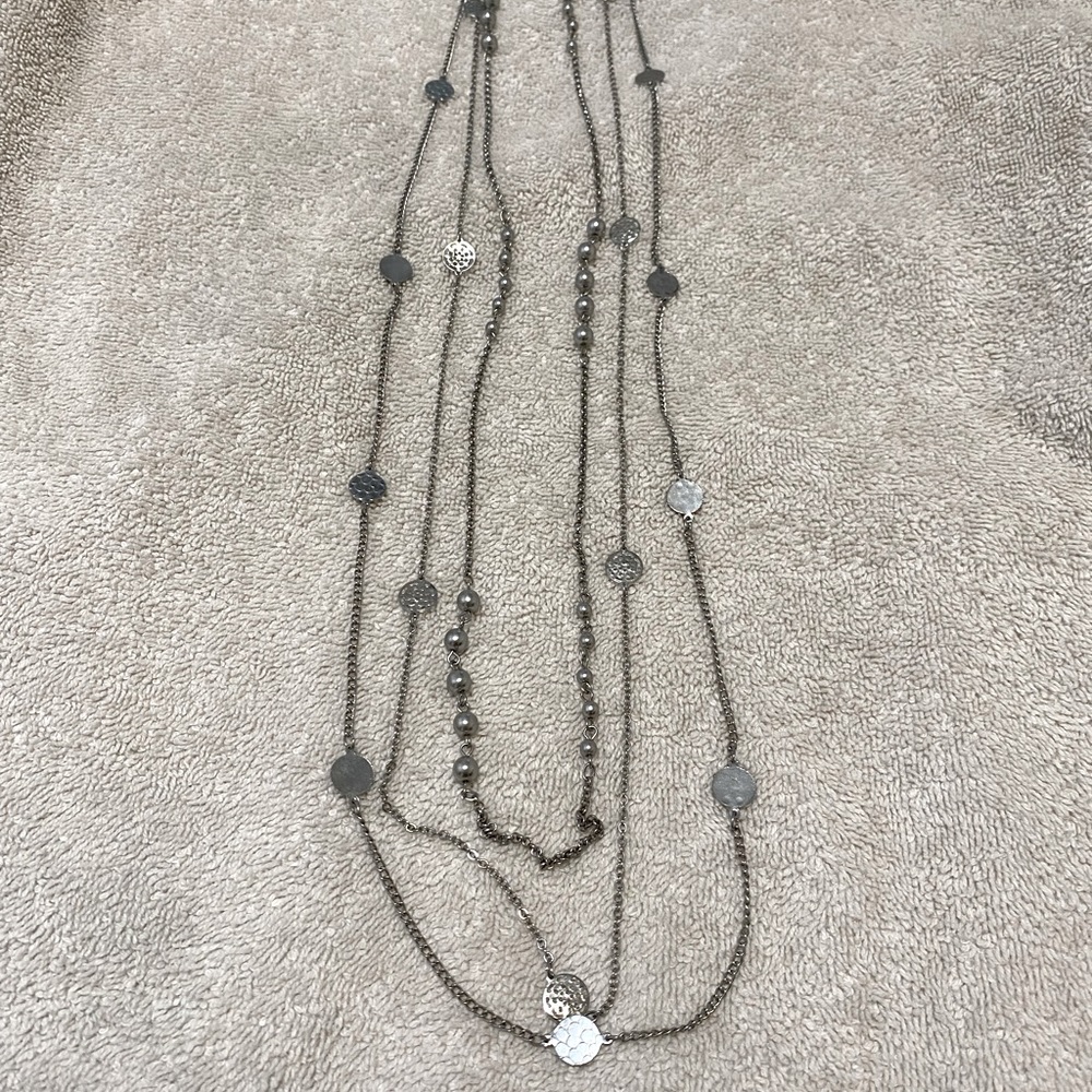 Elegant chain necklace